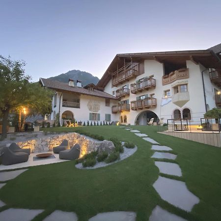 Hotel Garni Lilly San Lorenzo Dorsino Exterior foto